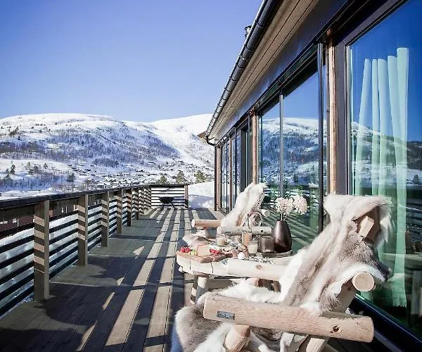 Dream Mivo X - Mountain Views And Idyllic Location At Strandafjellet Ferienhaus